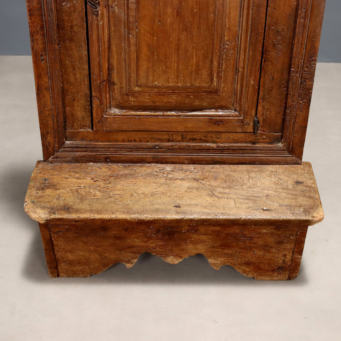  | Antiques  Other Furniture