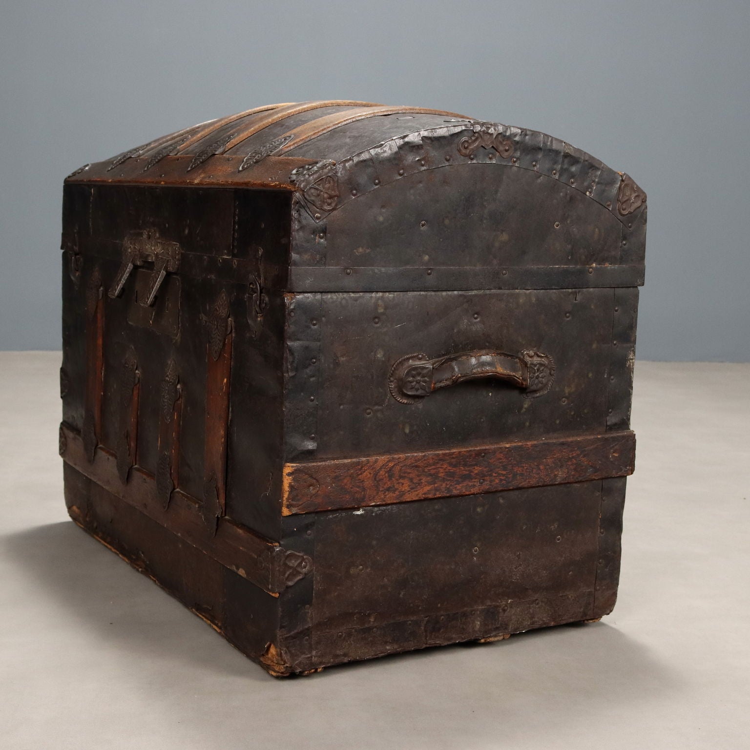  | Antiques  Other Furniture