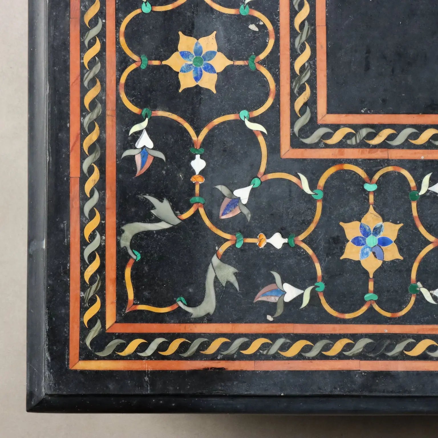 Antique Marble Top Flower Inlays Multicoloured XX Century
