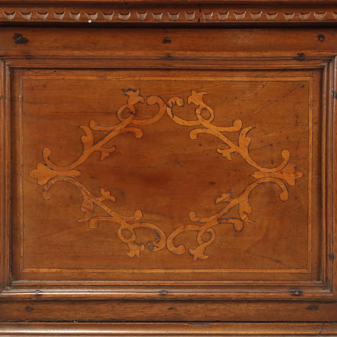 Antique Chest Walnut Maple Inlays Italy XVIII Century - Italy, Late XVIII Century | Antiques | Other Furniture