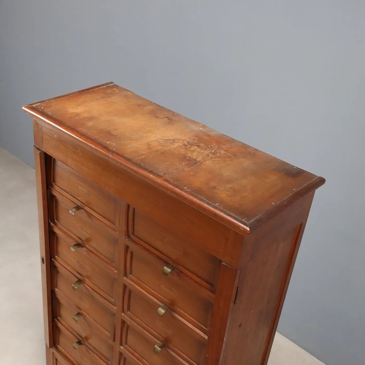 Mahogany Chest of Drawers - Early 20th Century Italy