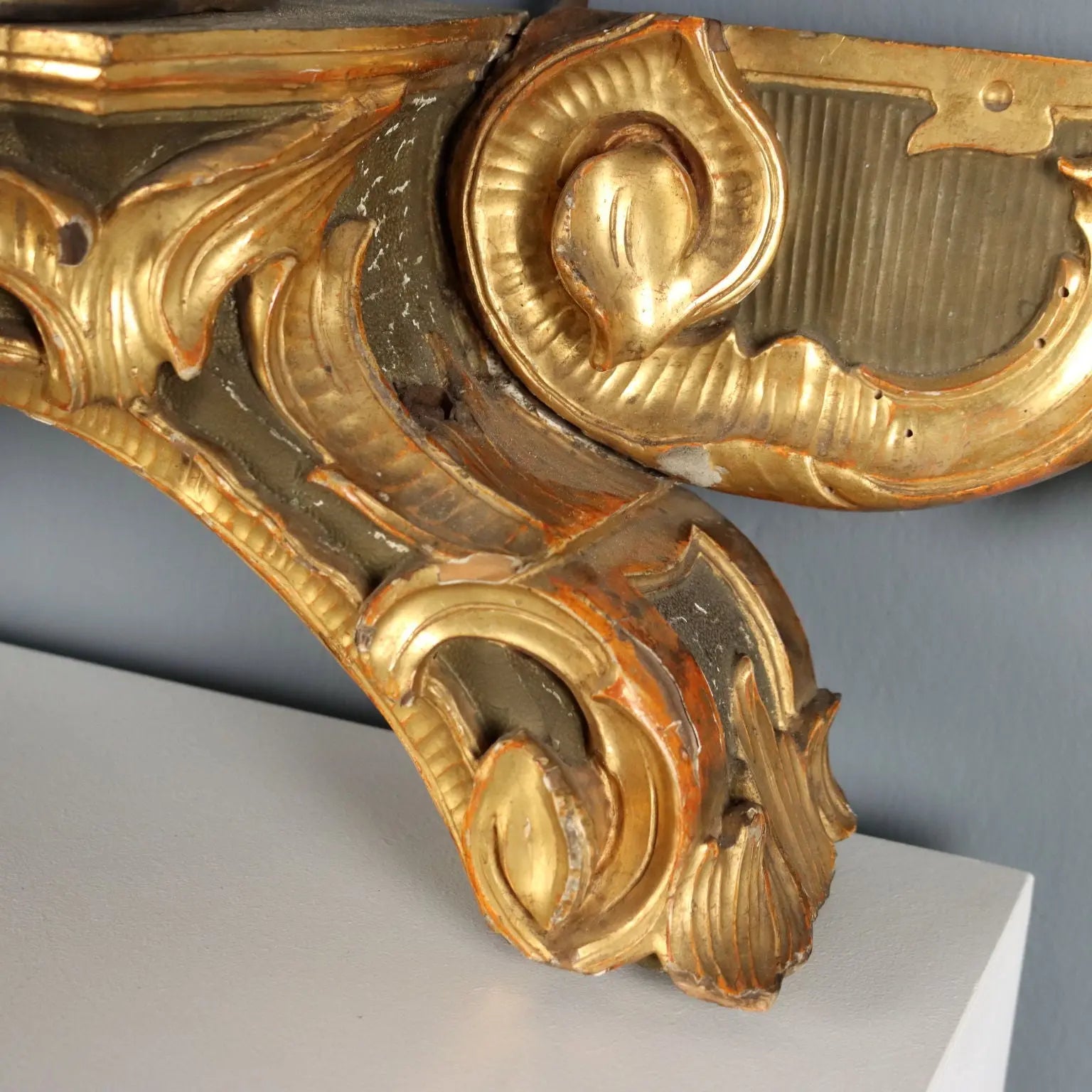 Antique Carved Wooden Canopy Rail Italy XVIII Century - Italy, XVIII Century | Antiques | Other Furniture
