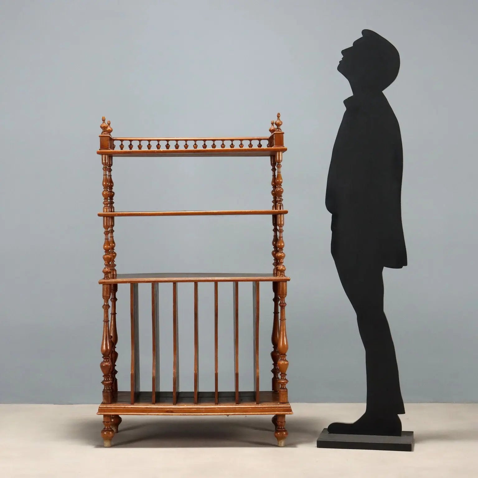 19th Century Italian Walnut Etagère