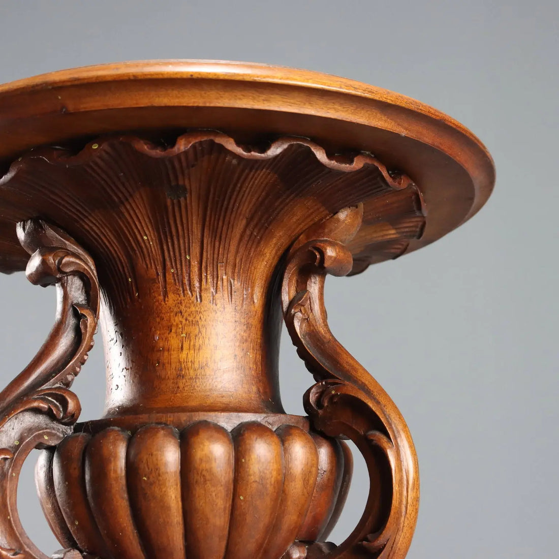 Walnut Plant Stand - Italy Late 19th Century