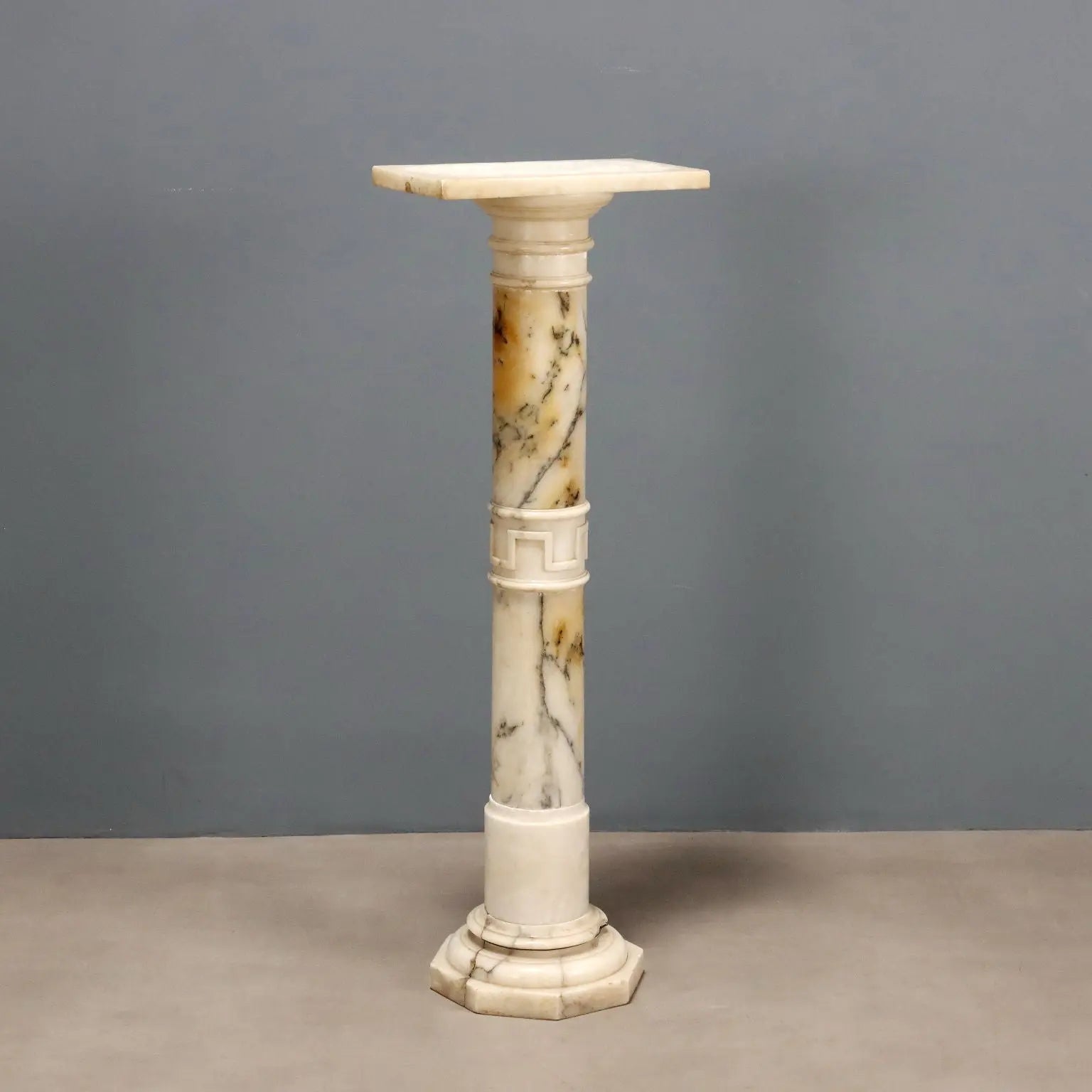 Turned Alabaster Column - Italy 19th Century