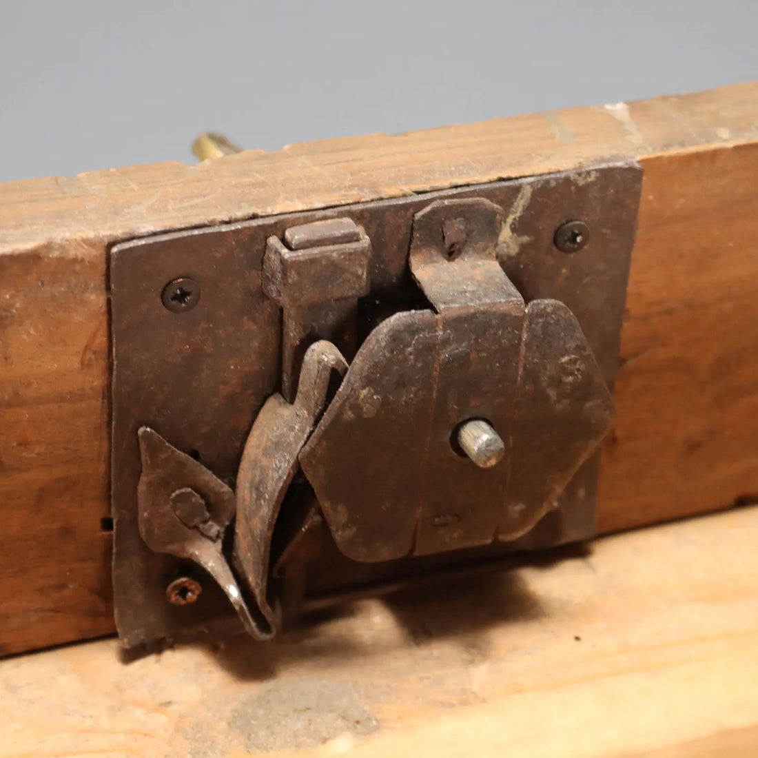 Walnut Prie-Dieu - Italy 19th Century
