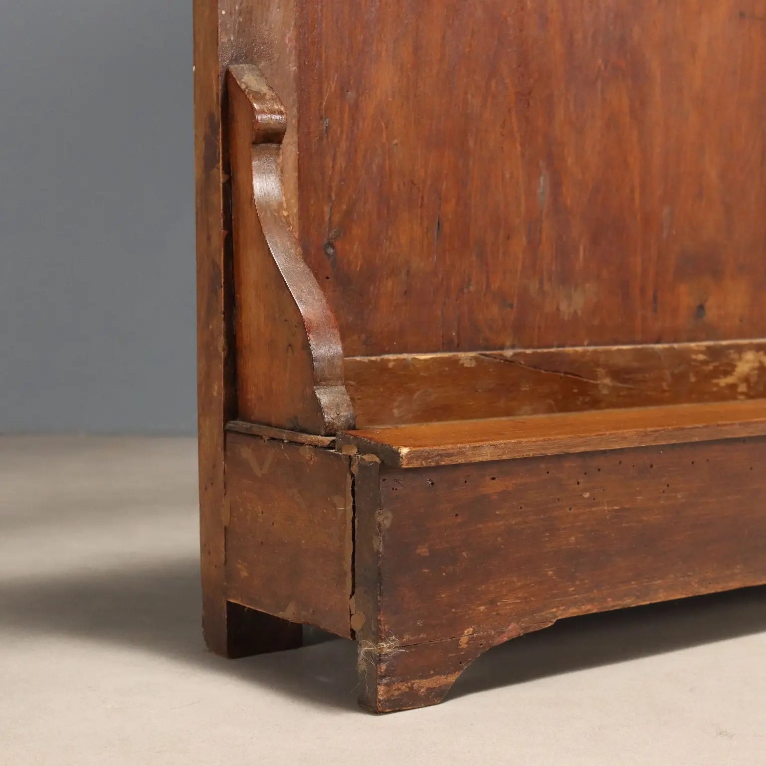 Beech Coat Rack in Walnut Stain - Italy 19th Century