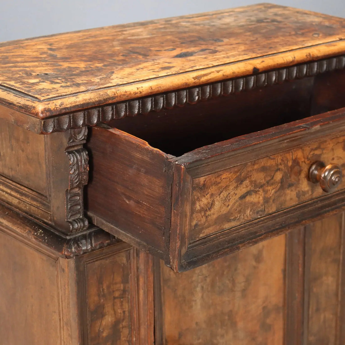 Antique Praying Desk Baroque Walnut Drawer XVIII Century - Italy, XVIII Century | Antiques | Other Furniture