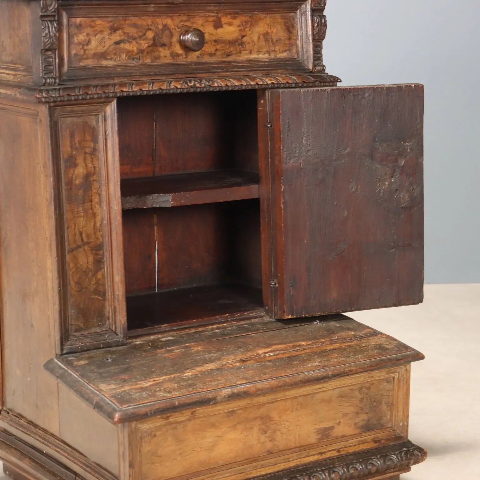 Antique Praying Desk Baroque Walnut Drawer XVIII Century - Italy, XVIII Century | Antiques | Other Furniture