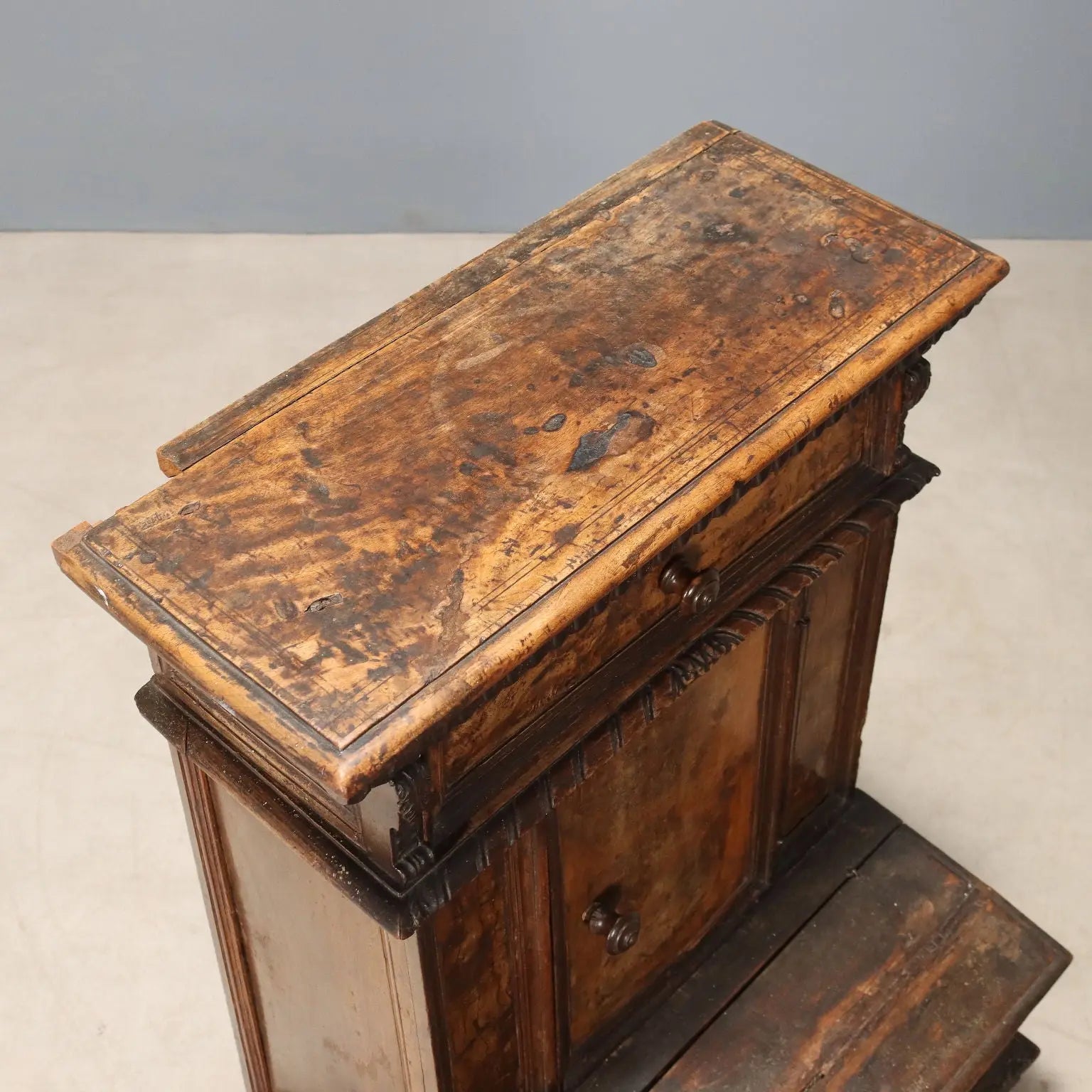 Antique Praying Desk Baroque Walnut Drawer XVIII Century - Italy, XVIII Century | Antiques | Other Furniture