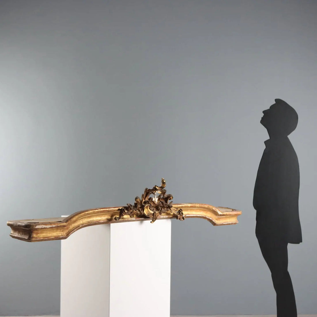 Giltwood Pelmet with Rocaille Carving