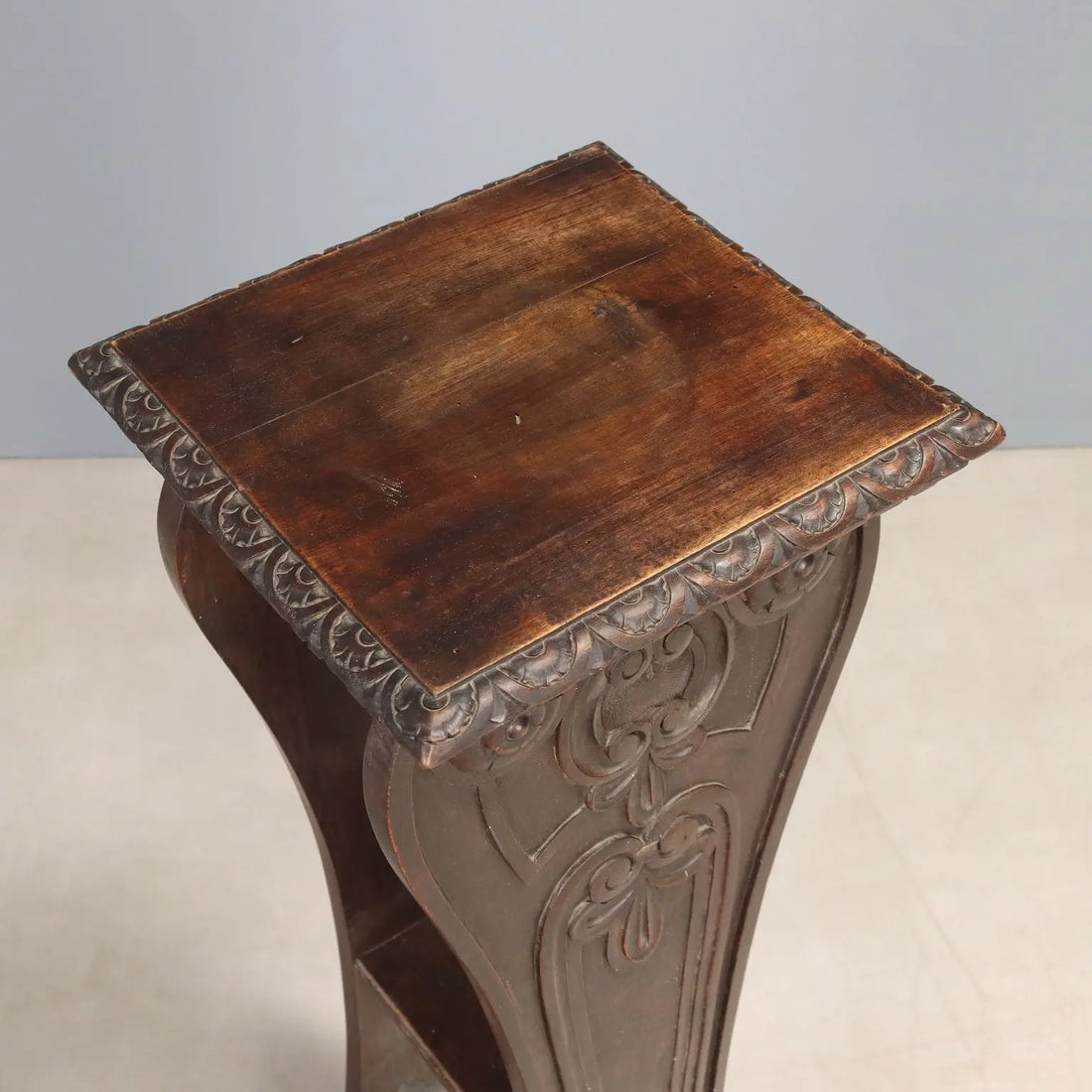 Antique Planter Walnut Carvings Italy XIX Century - Italy, Late XIX Century | Antiques | Other Furniture