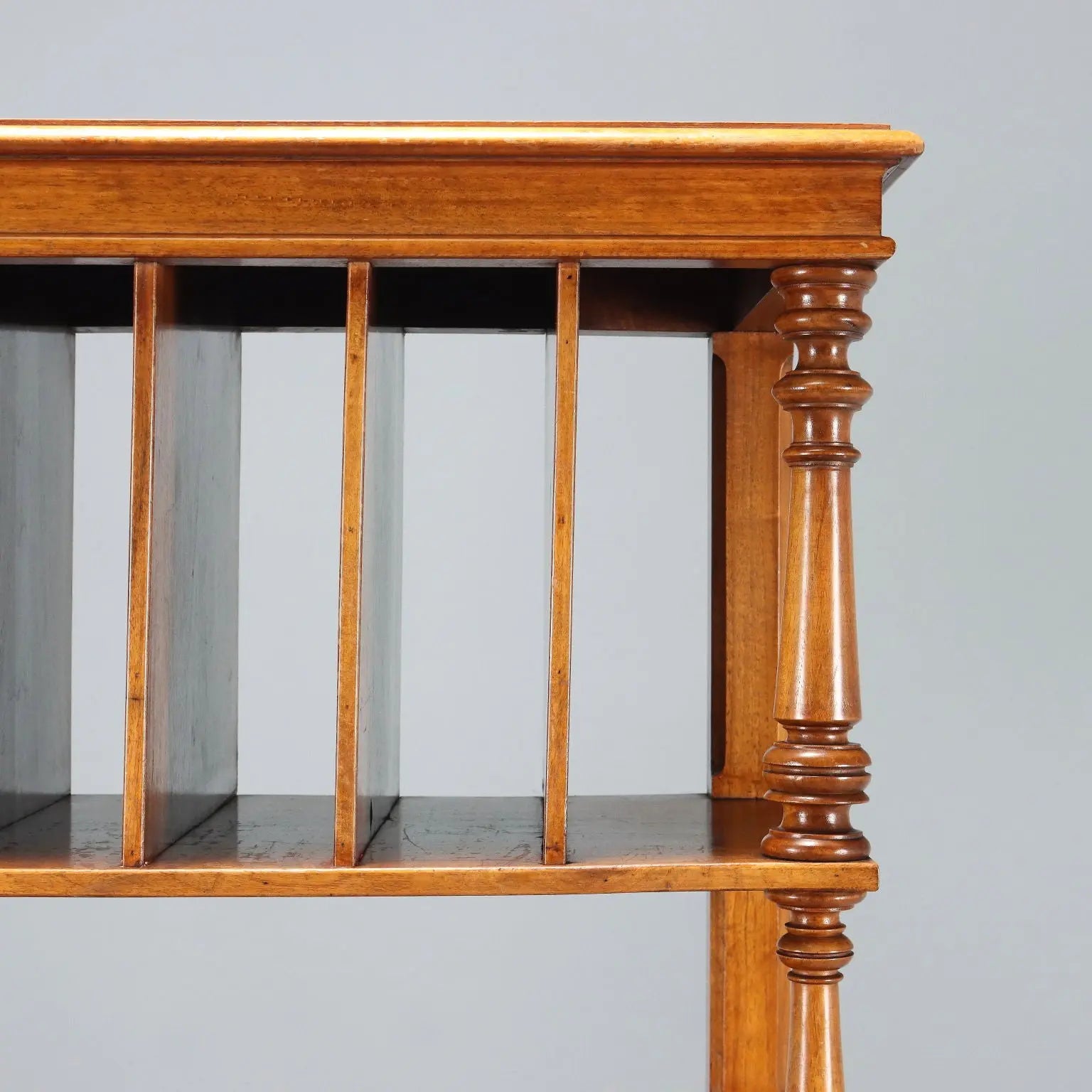 Antique Etagere Walnut with Discs Older Italy XIX Century - Italy, Late XIX Century | Antiques | Other Furniture