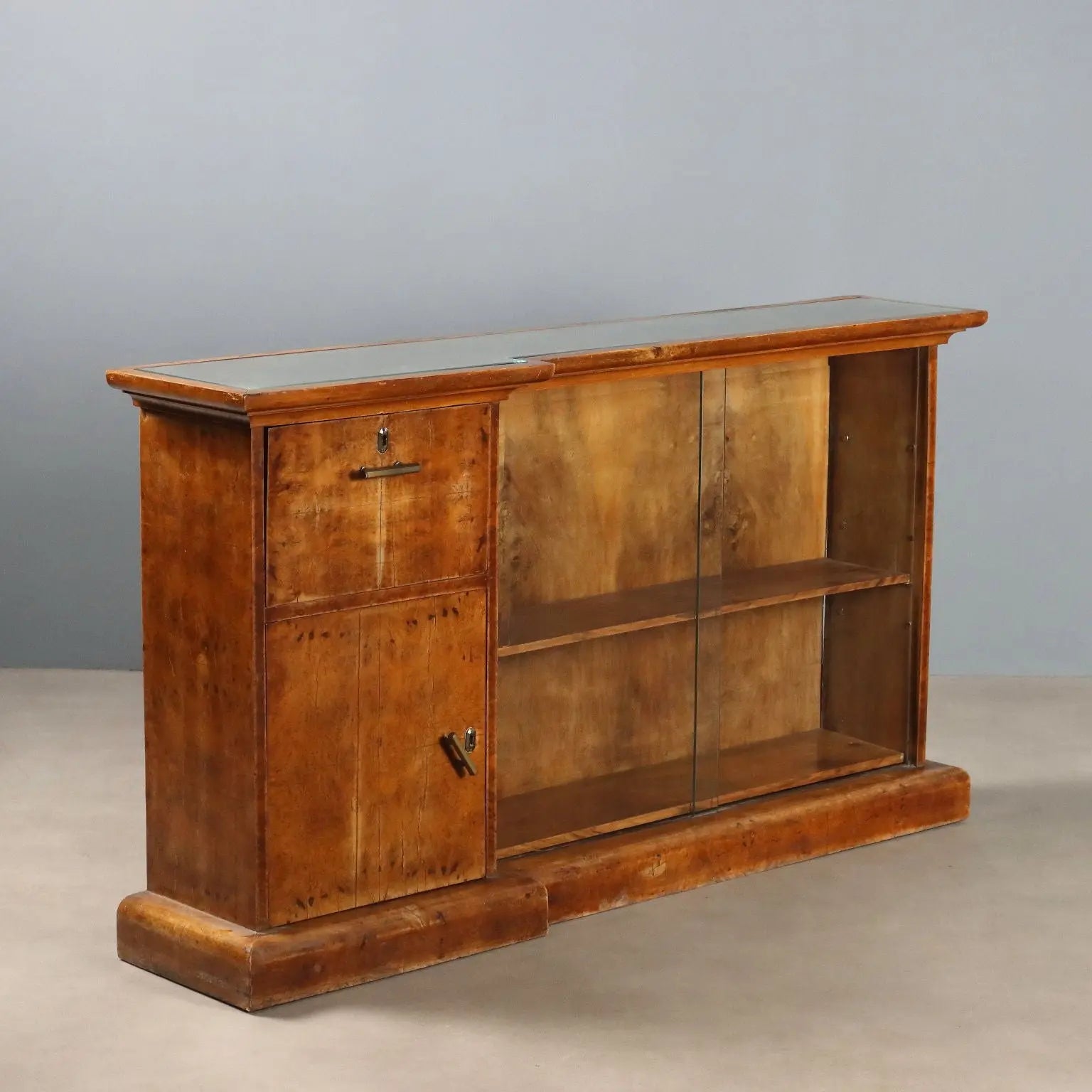 Antique Showcase Art Déco Walnut Maple Veneer XX Century