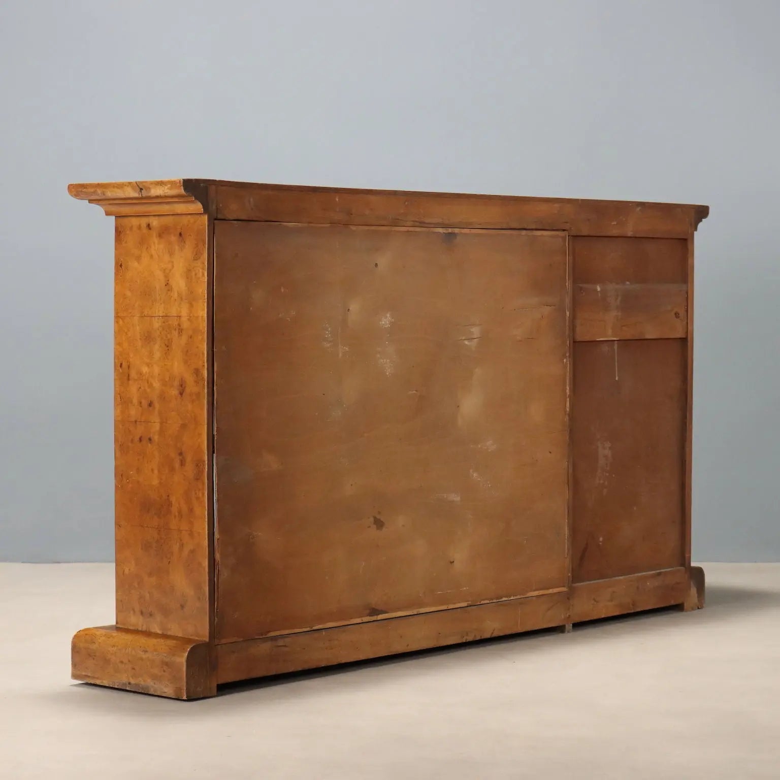 Antique Showcase Art Déco Walnut Maple Veneer XX Century