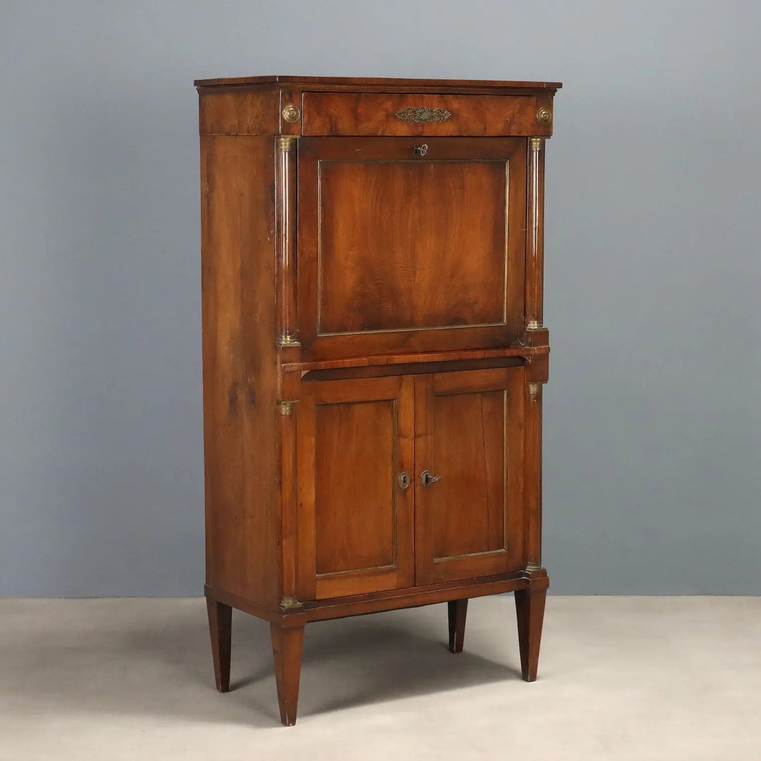 Empire Secrétaire in Walnut with Chiseled Bronzes