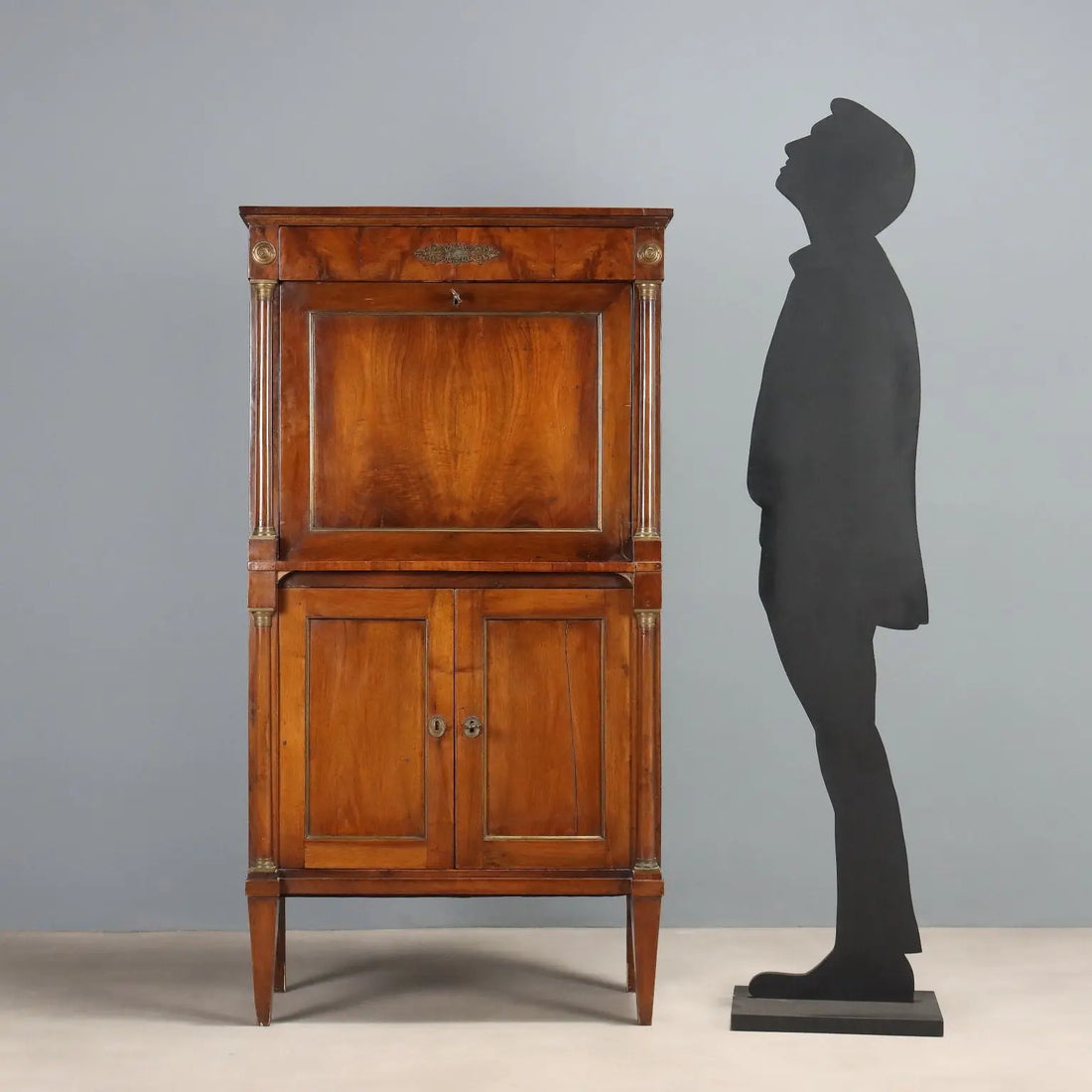 Empire Secrétaire in Walnut with Chiseled Bronzes