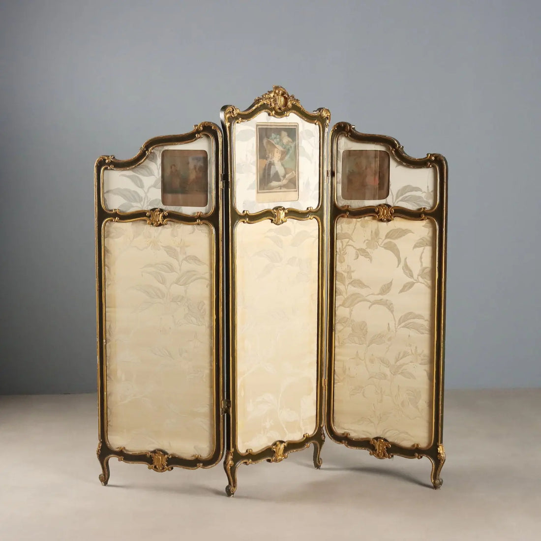 Barocchetto Screen in Gilt Wood, 19th Century Italy