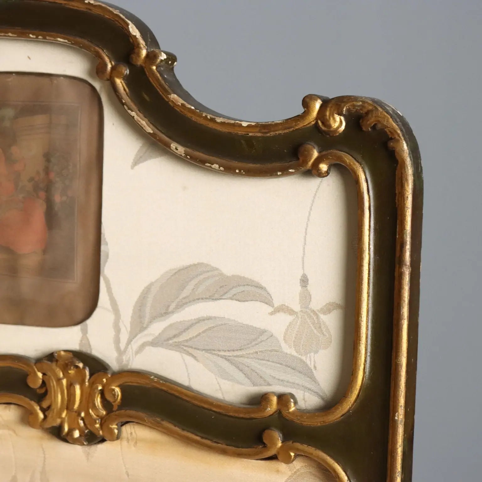 Barocchetto Screen in Gilt Wood, 19th Century Italy