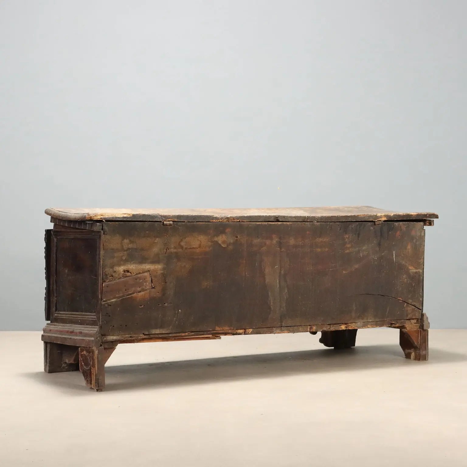 18th-Century Italian Walnut Chest