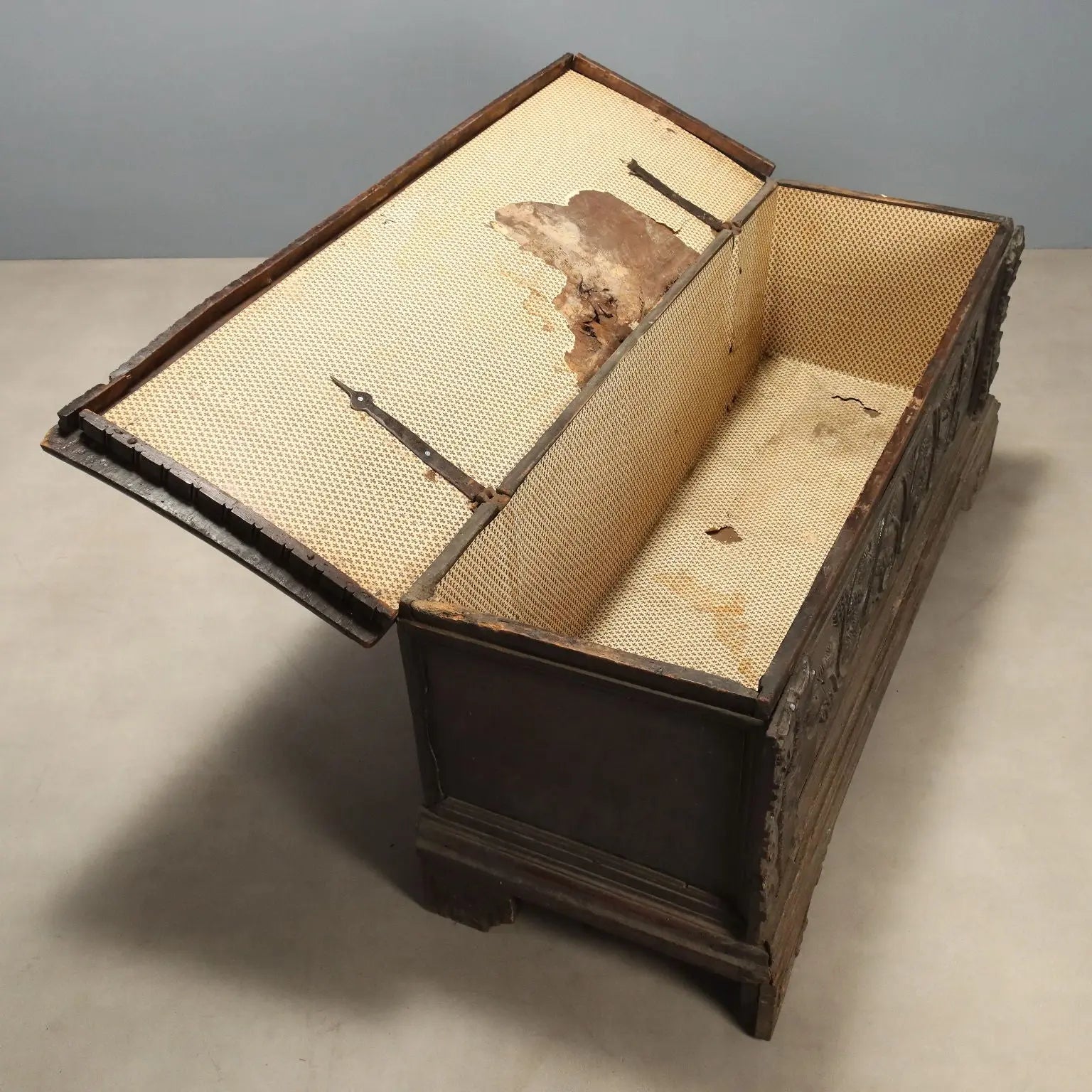 18th-Century Italian Walnut Chest