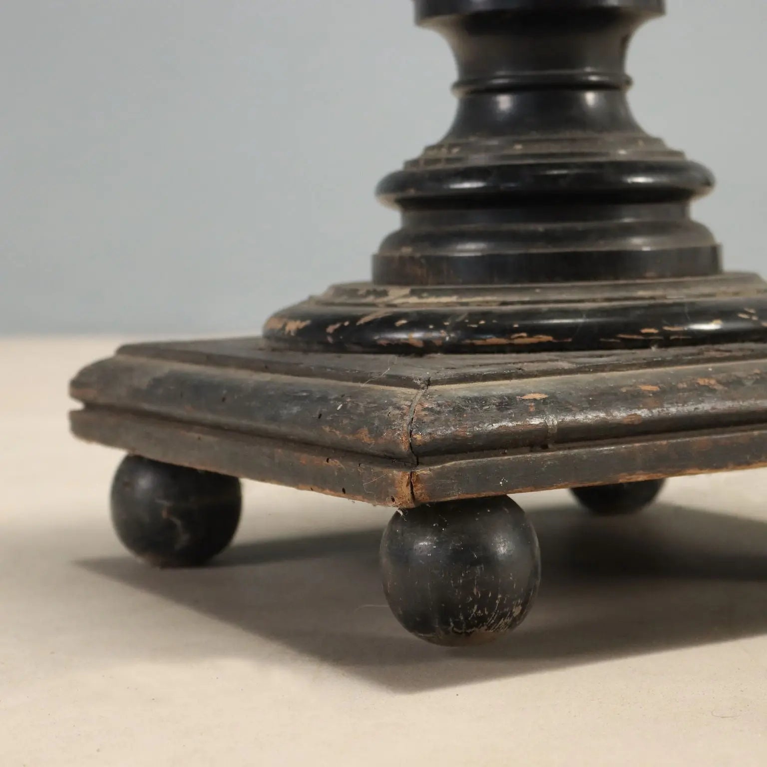 Antique Columns Ebonized Wood Mother of Pearl XIX Century