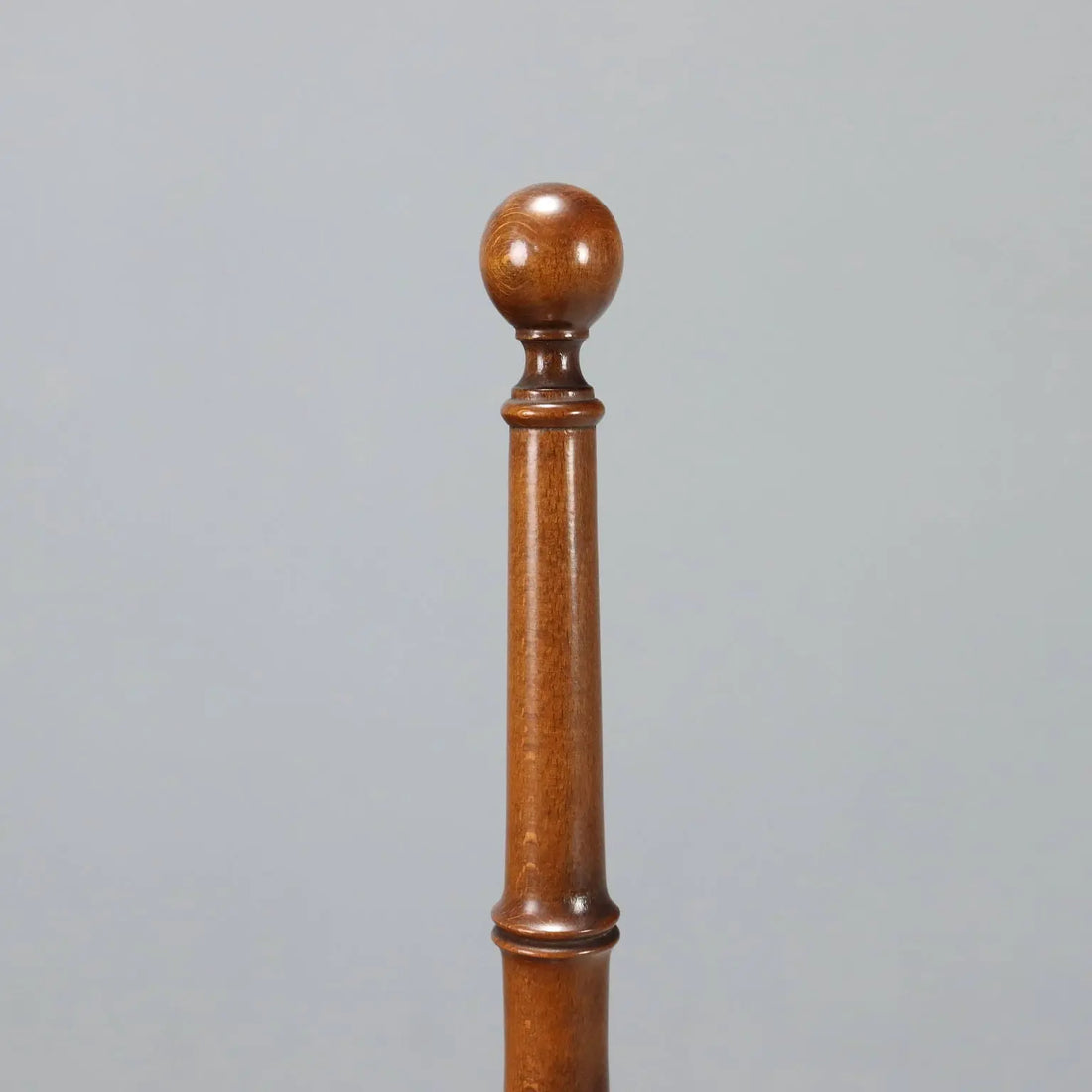 Antique Library Ladder Walnut Painted Beech Italy XX Century