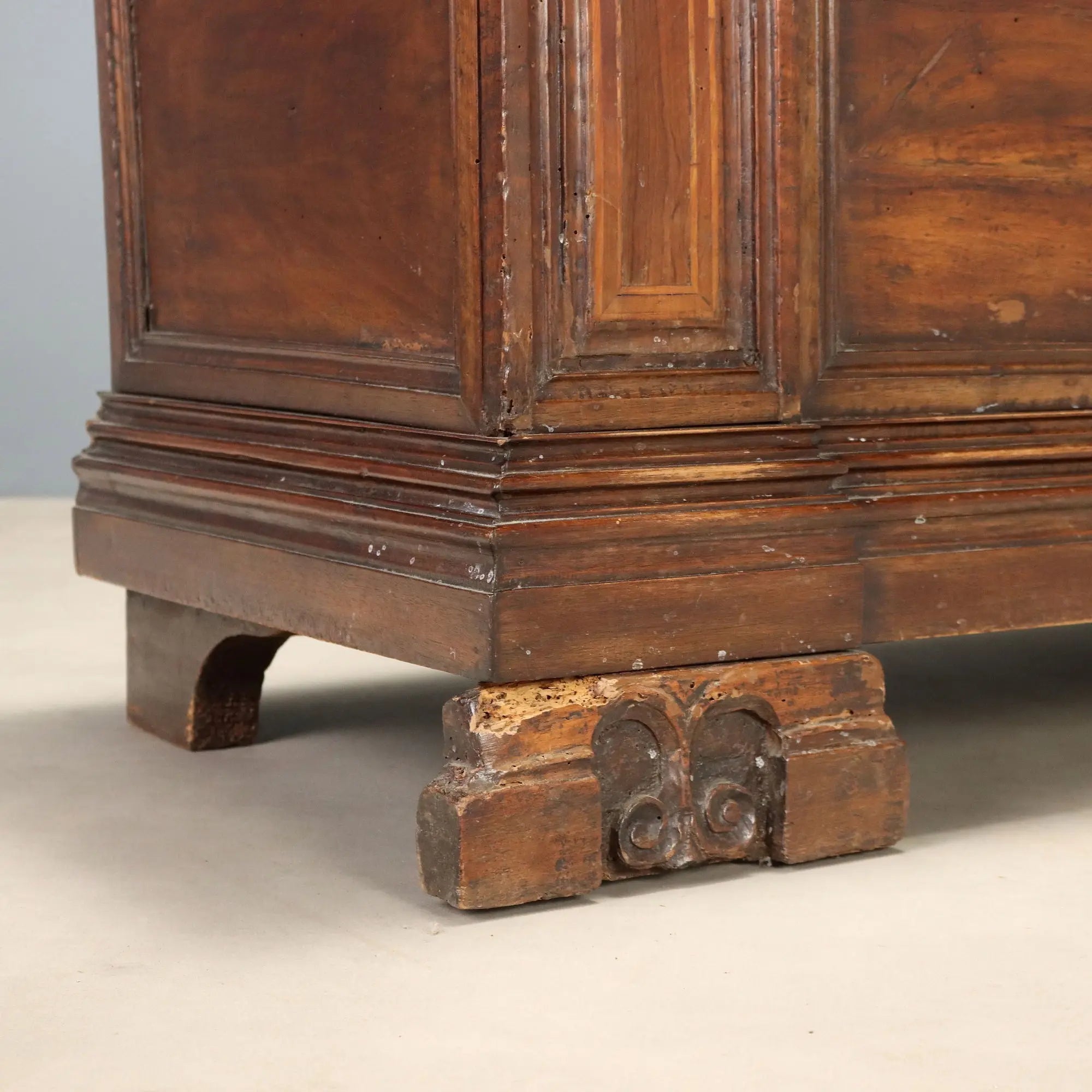 Antique Baroque Chest Walnut Carvings Italy XVIII Century