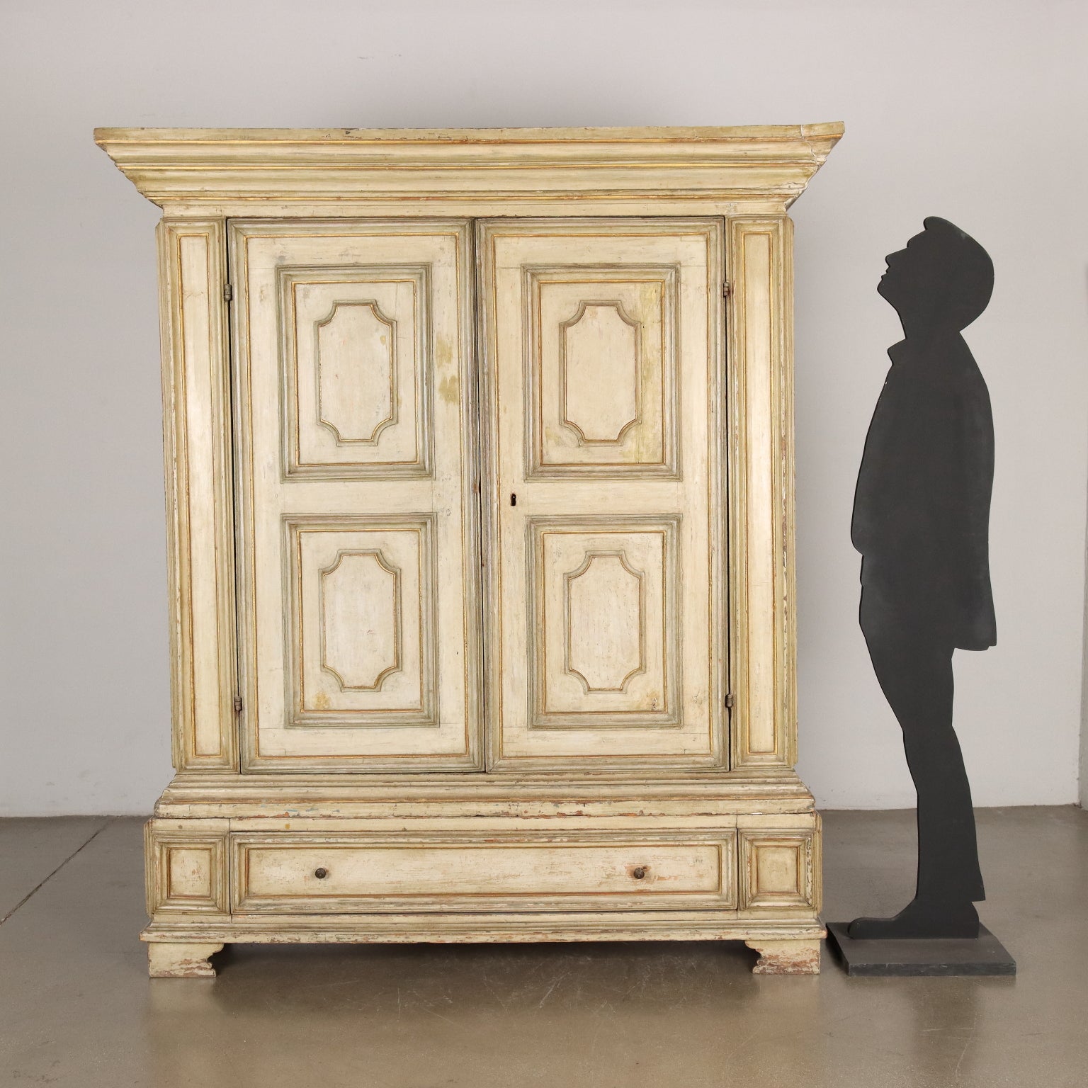  | Antiques  Wardrobes