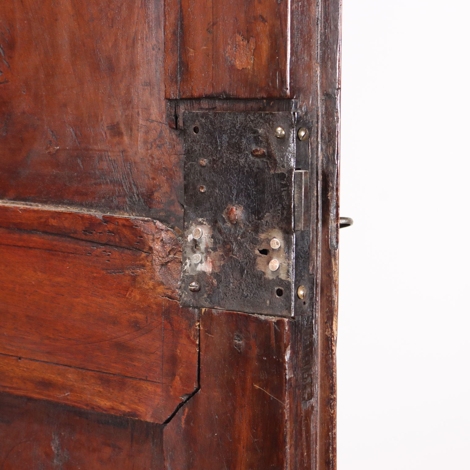  | Antiques  Wardrobes