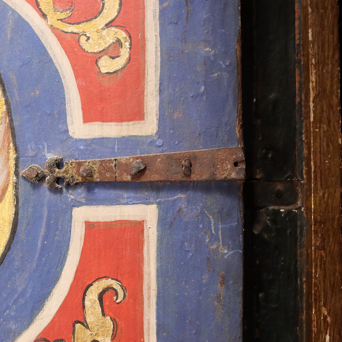  | Antiques  Wardrobes