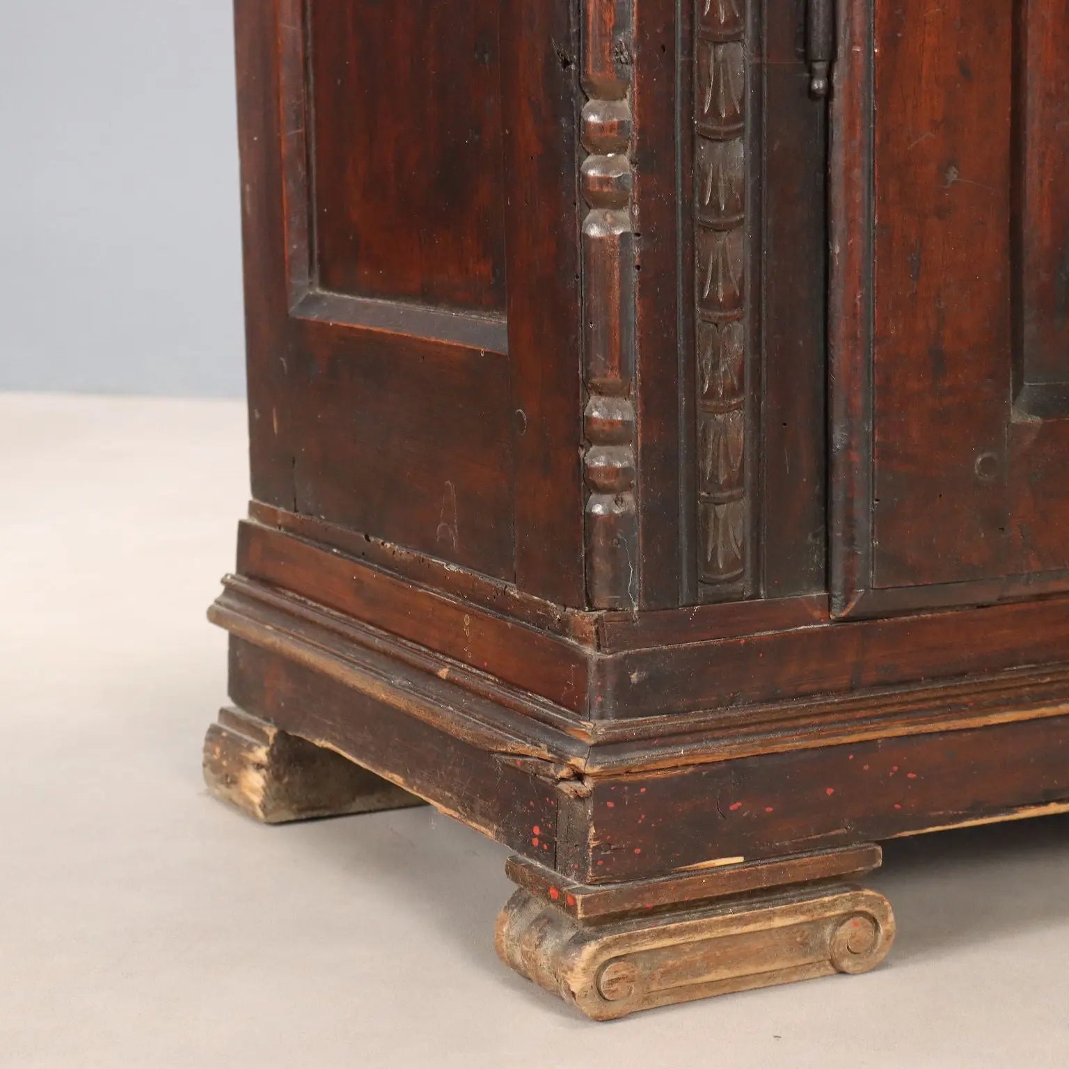 Antique Wardrobe Walnut Walnut Burl Italy Mid XIX Century - Italy, Mid XIX Century | Antiques | Wardrobes