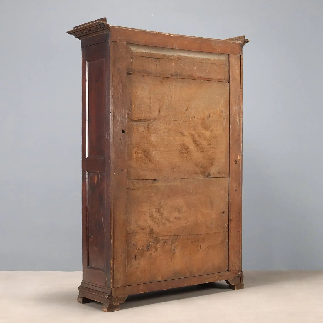Antique Wardrobe Walnut Walnut Burl Italy Mid XIX Century - Italy, Mid XIX Century | Antiques | Wardrobes