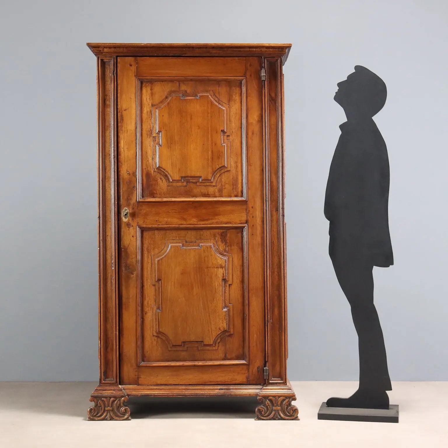 Antique Baroque Wardrobe Walnut Italy XX Century
