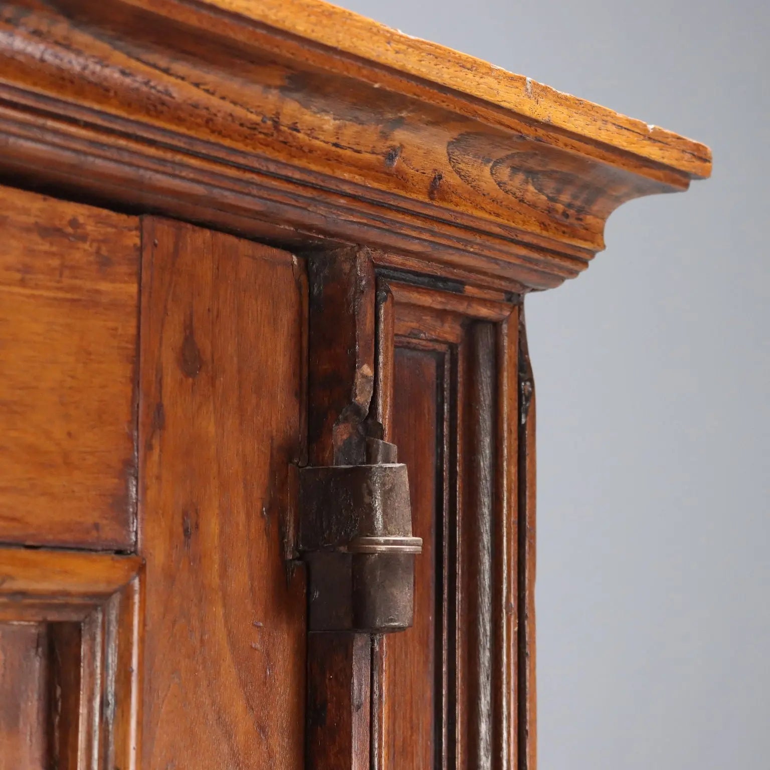 Antique Baroque Wardrobe Walnut Italy XX Century