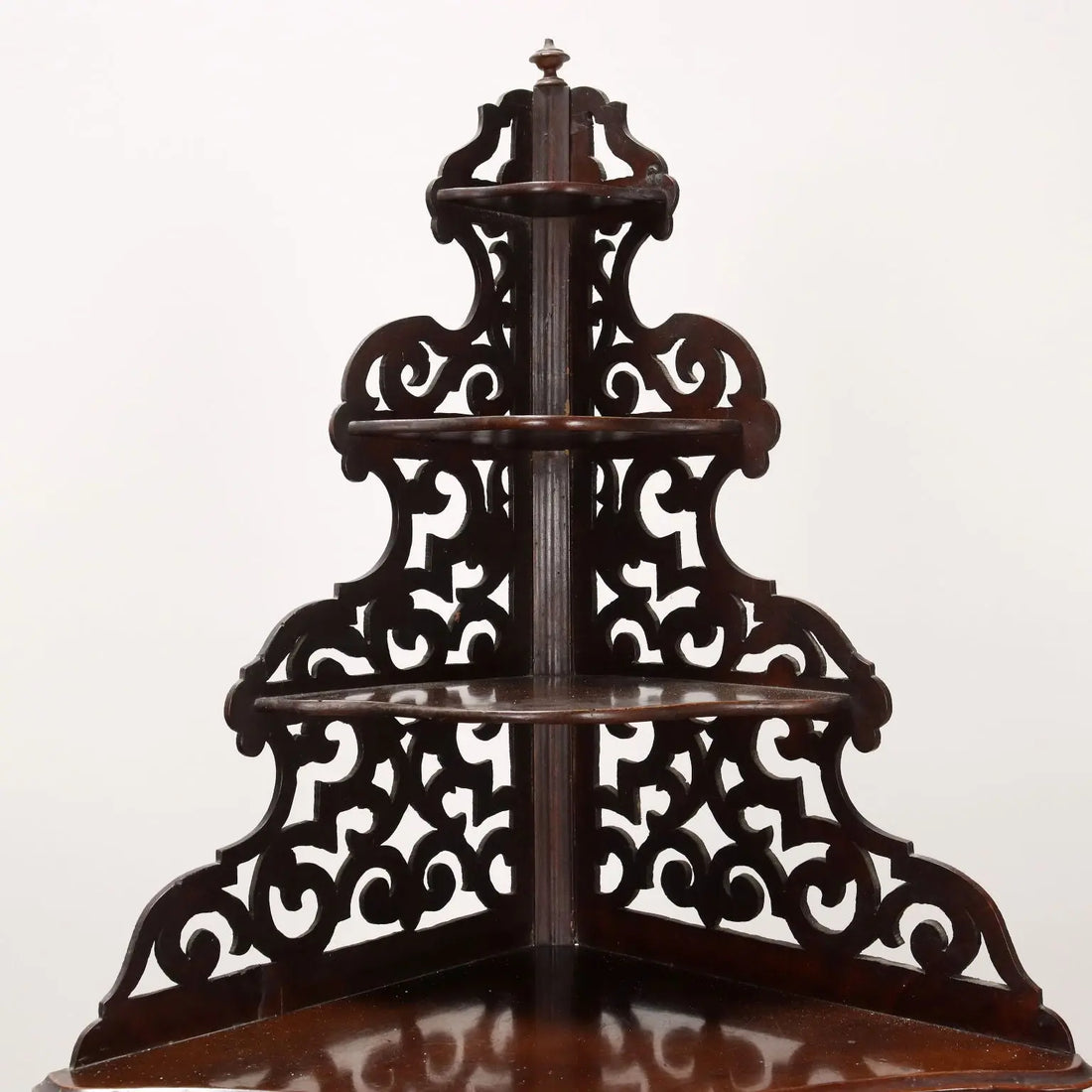 Luigi Filippo Corner Cabinet in Walnut - Italy, 19th Century