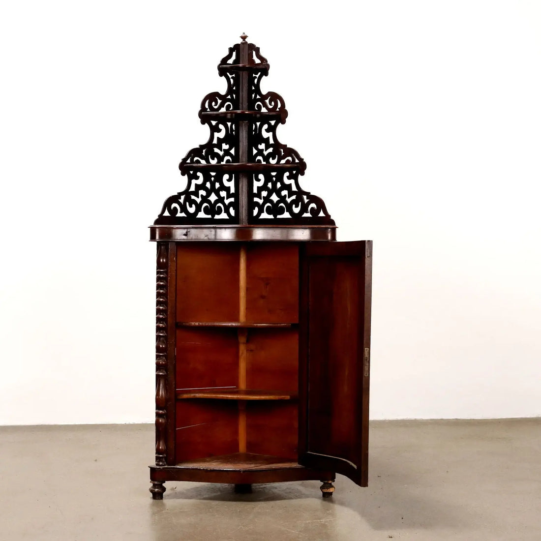 Luigi Filippo Corner Cabinet in Walnut - Italy, 19th Century