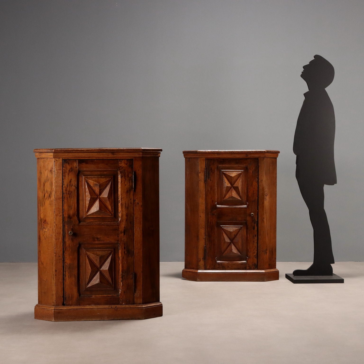  | Antiques  Corners Cabinets