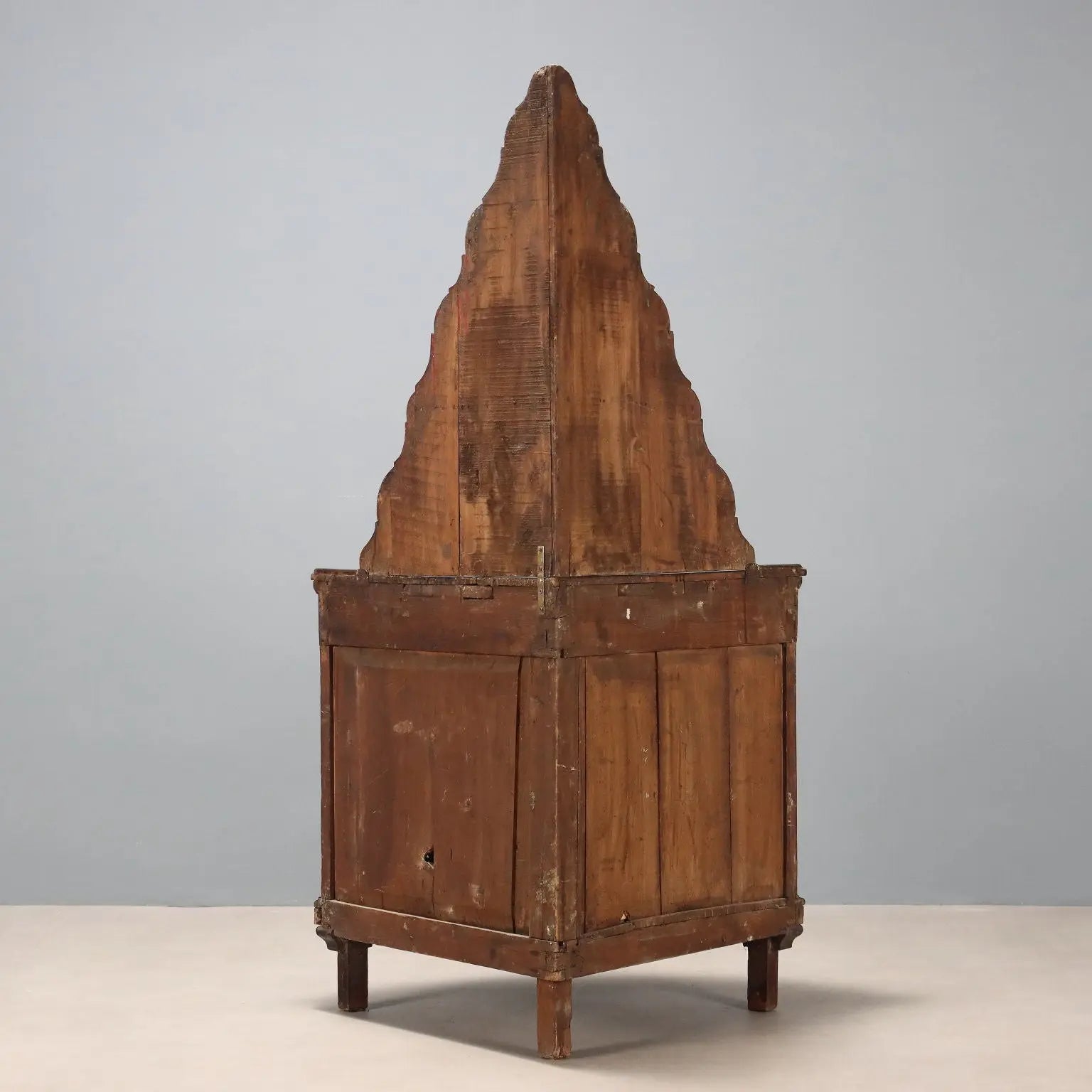 Corner Cabinet in Walnut-Stained Poplar - Italy 19th Century