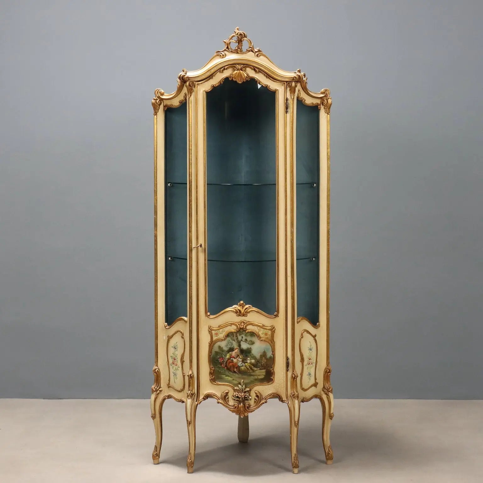 Antique Corner Cabinet Baroque Style Lacquered Wood XX Century - Italy, XX Century | Antiques | 