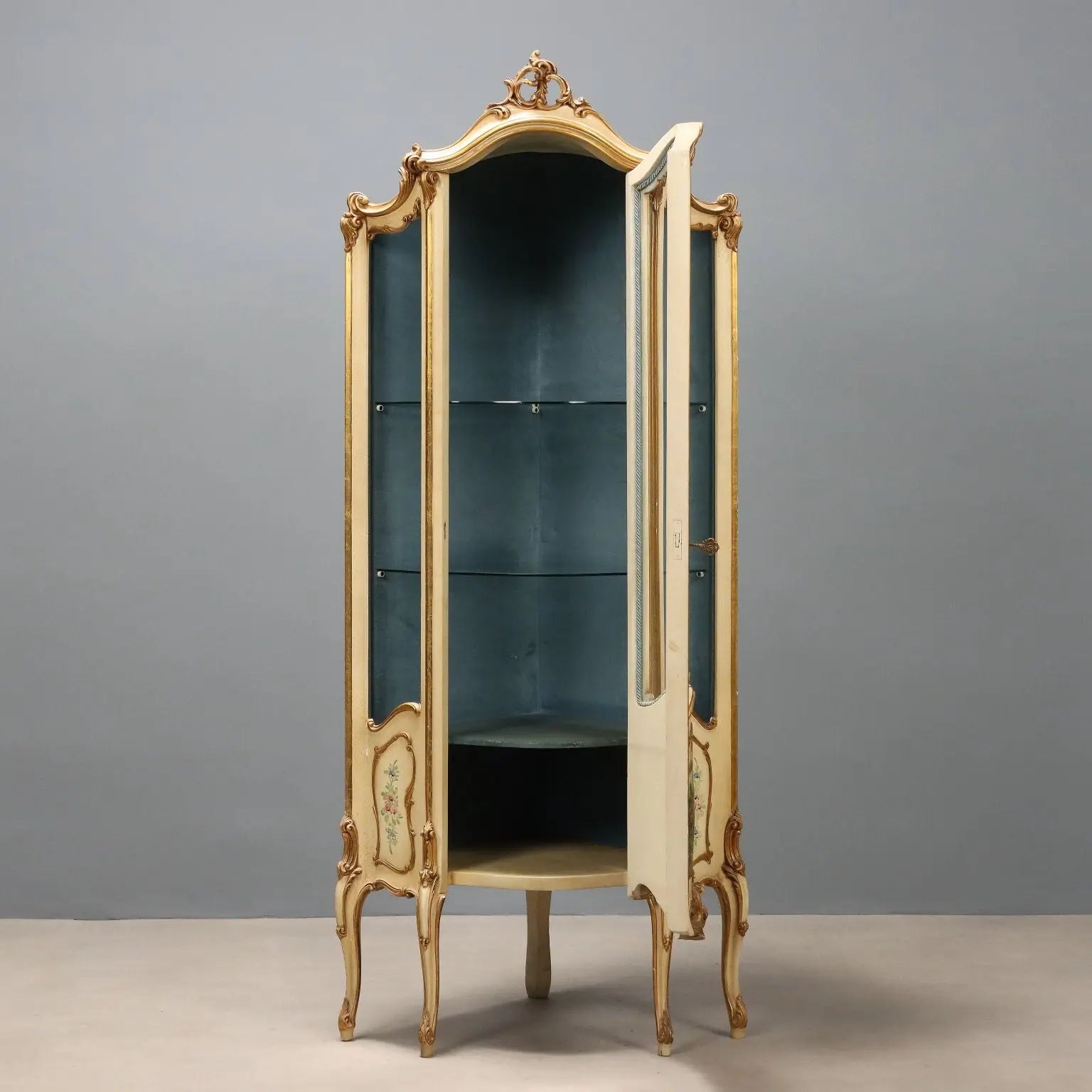 Antique Corner Cabinet Baroque Style Lacquered Wood XX Century - Italy, XX Century | Antiques | 