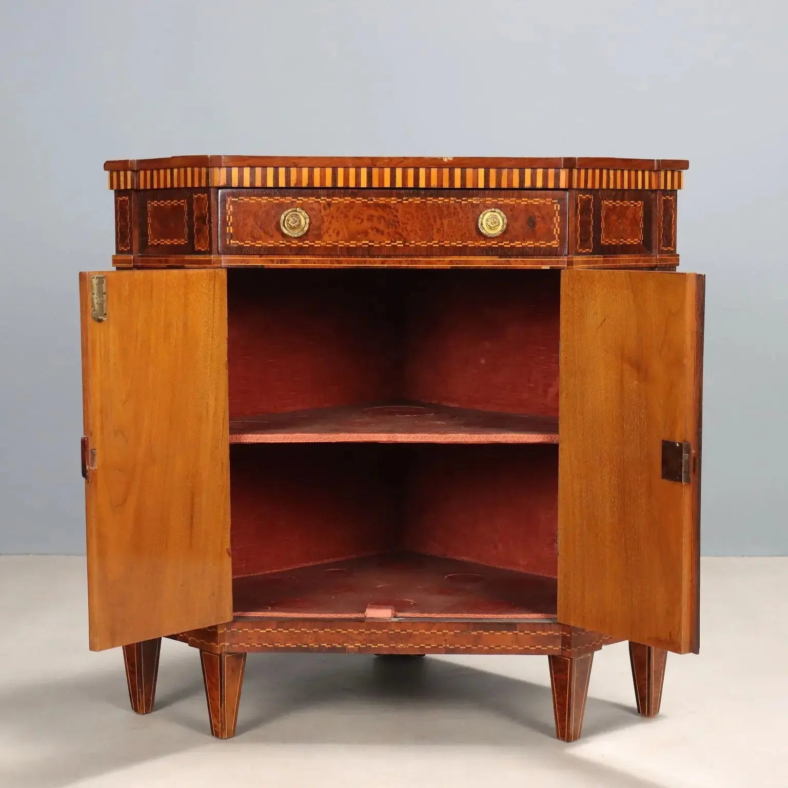 Antique Corner Cabinet Neoclassical Style Bois de Violette XIX Century