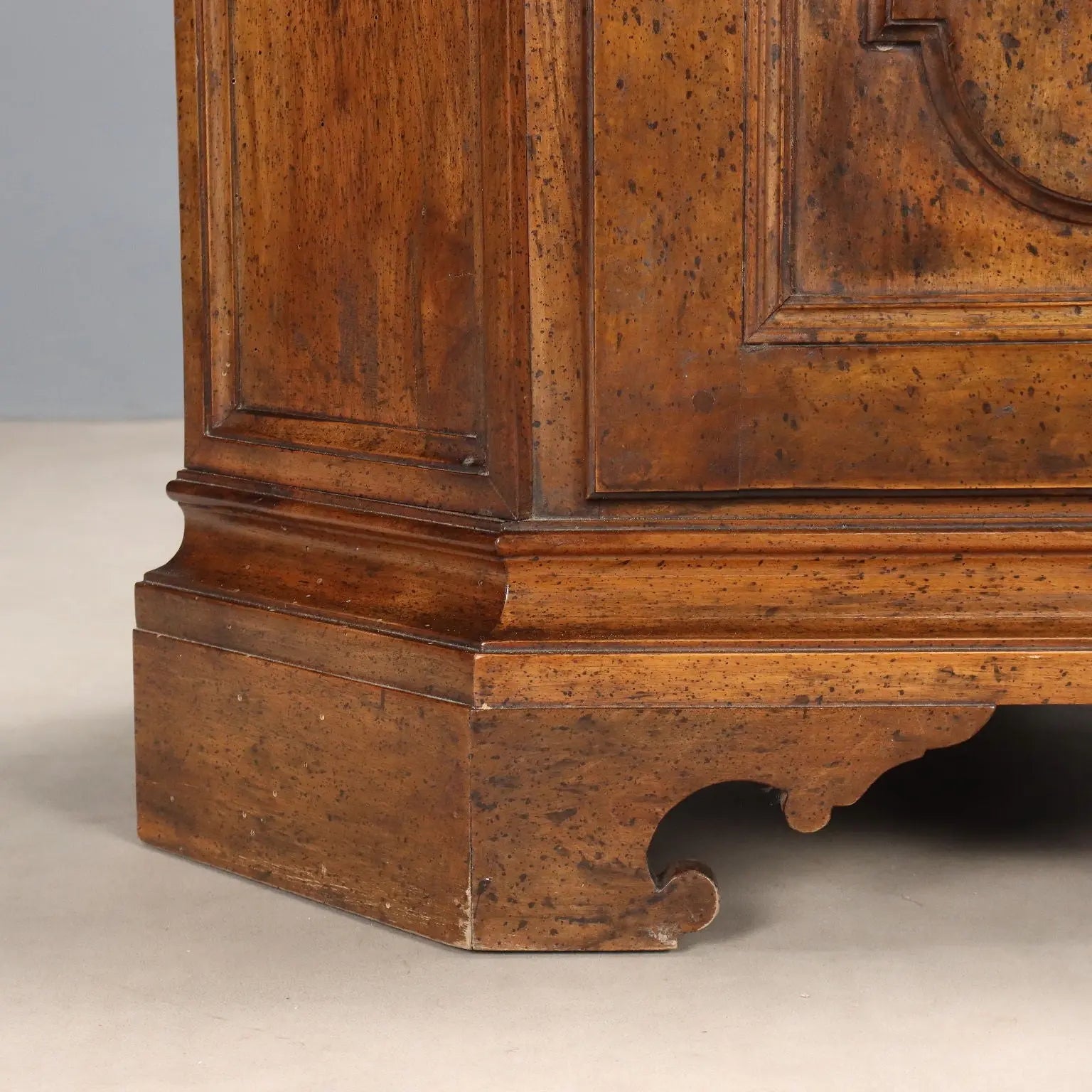 Antique Corner Cabinet Baroque Style Walnut Mid XX Century
