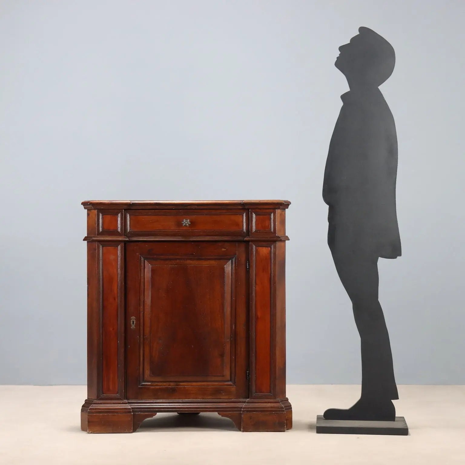 Baroque Walnut Corner Cabinet with Drawer - Italy 20th Century