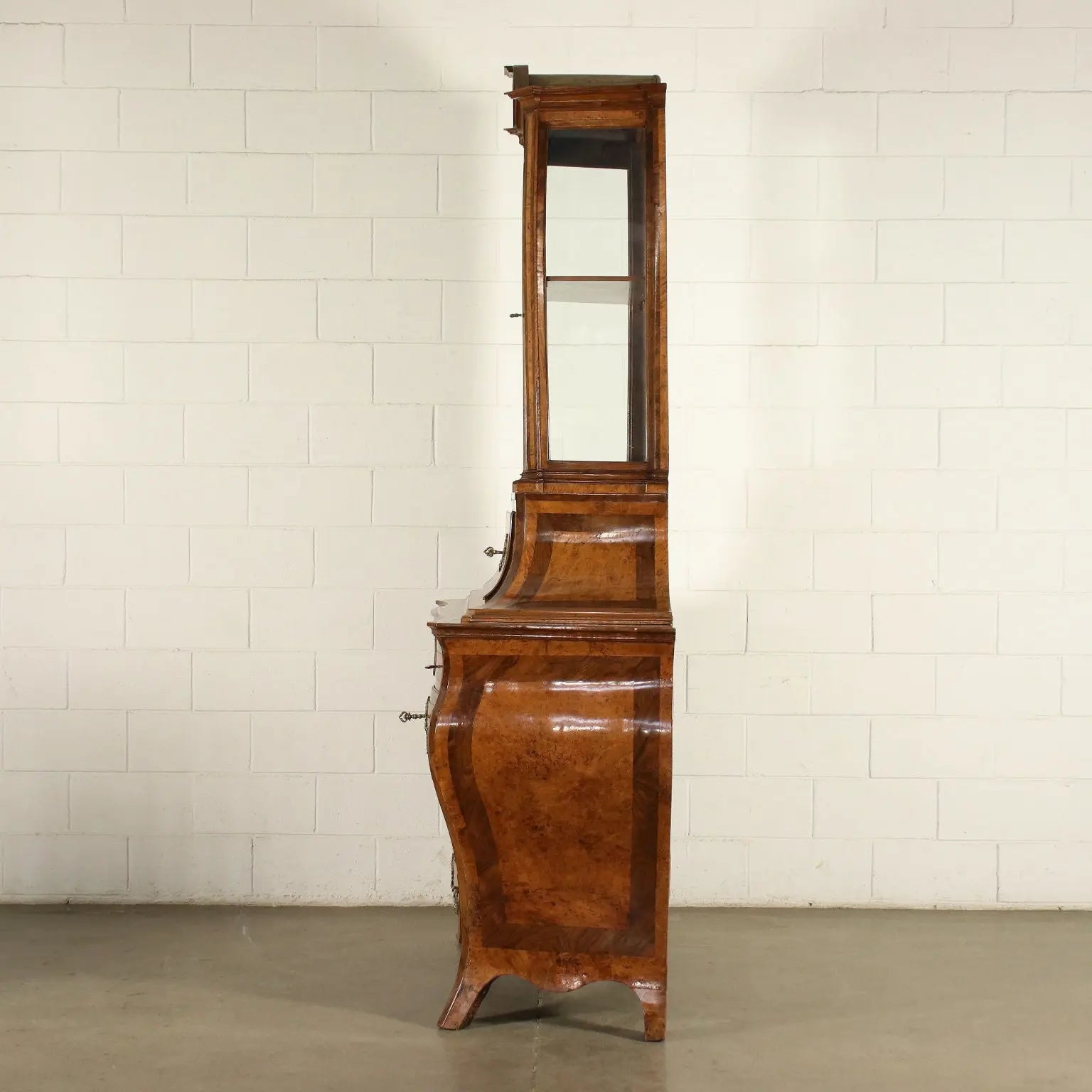 Large Barocchetto Emiliano Chest in Burl