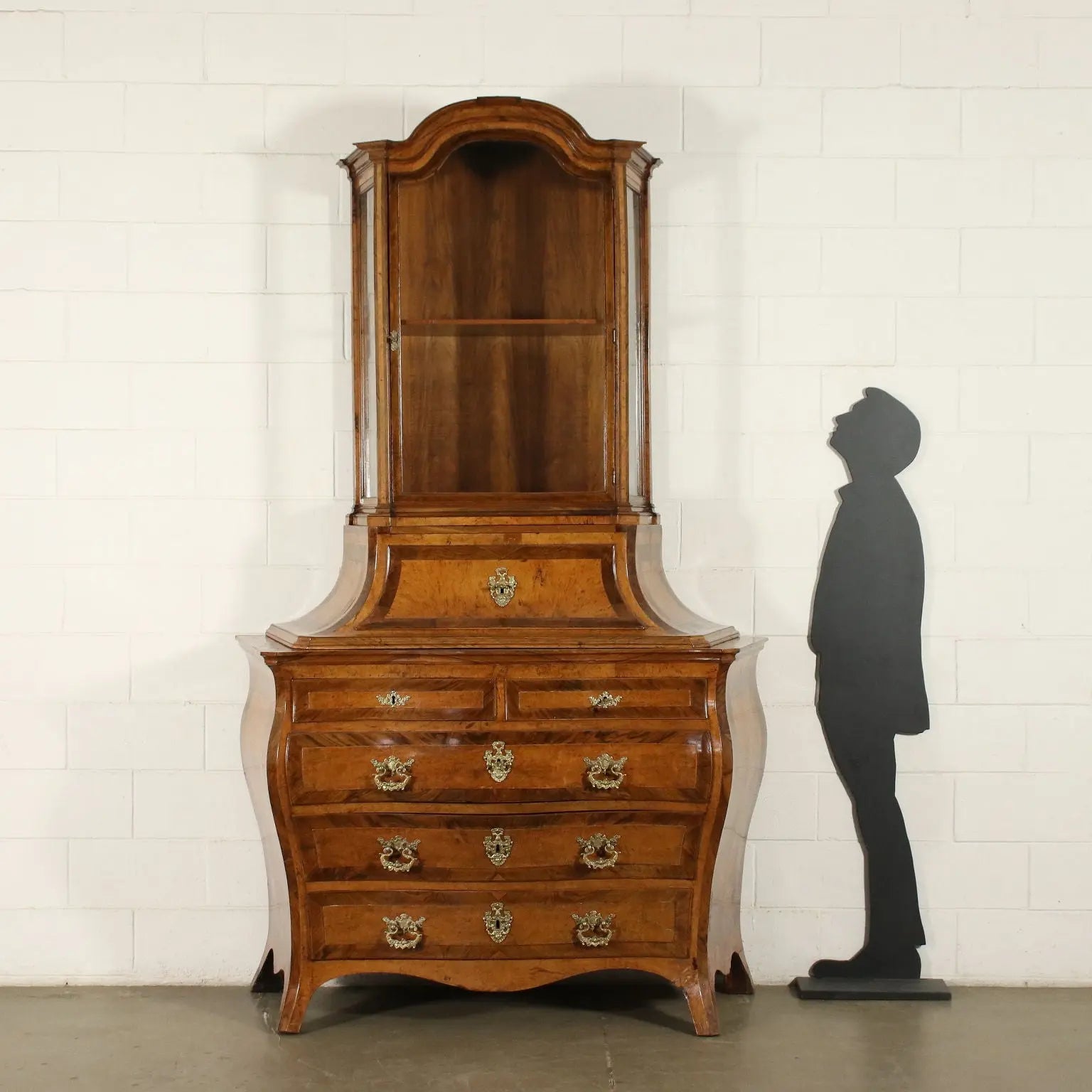 Large Barocchetto Emiliano Chest in Burl