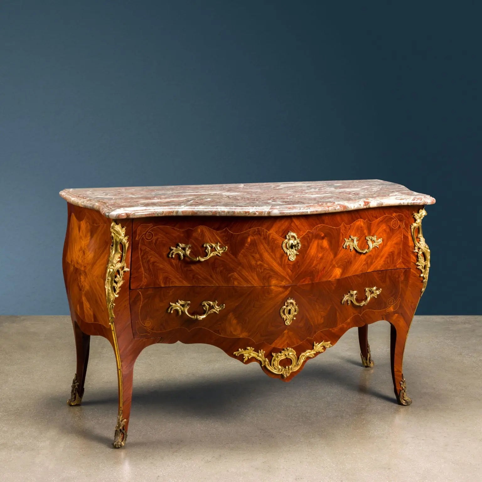 Antique Chest of Drawers Louis XV Bois de Rose Veneer XVIII Century - Paris, Mid XVIII Century | Antiques  Chest of Drawers & Commodes