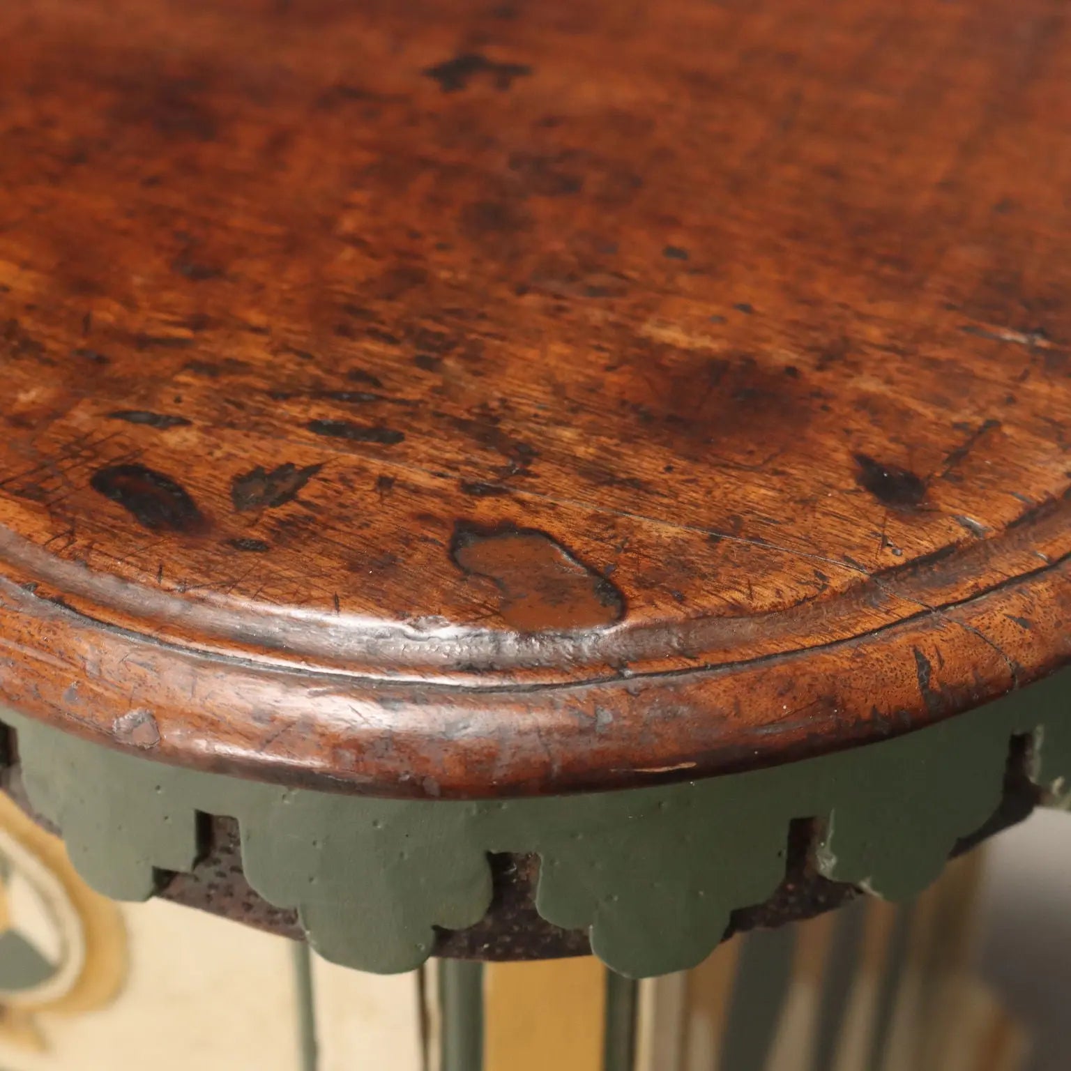 Baroque Walnut Canterano - 18th Century