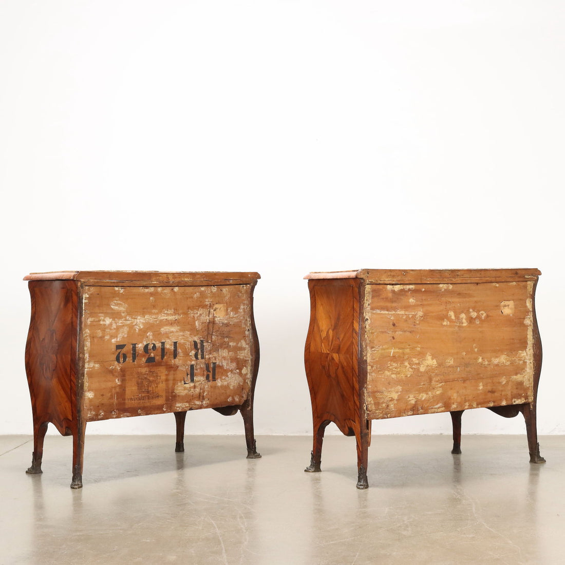  | Antiques  Chest of Drawers & Commodes