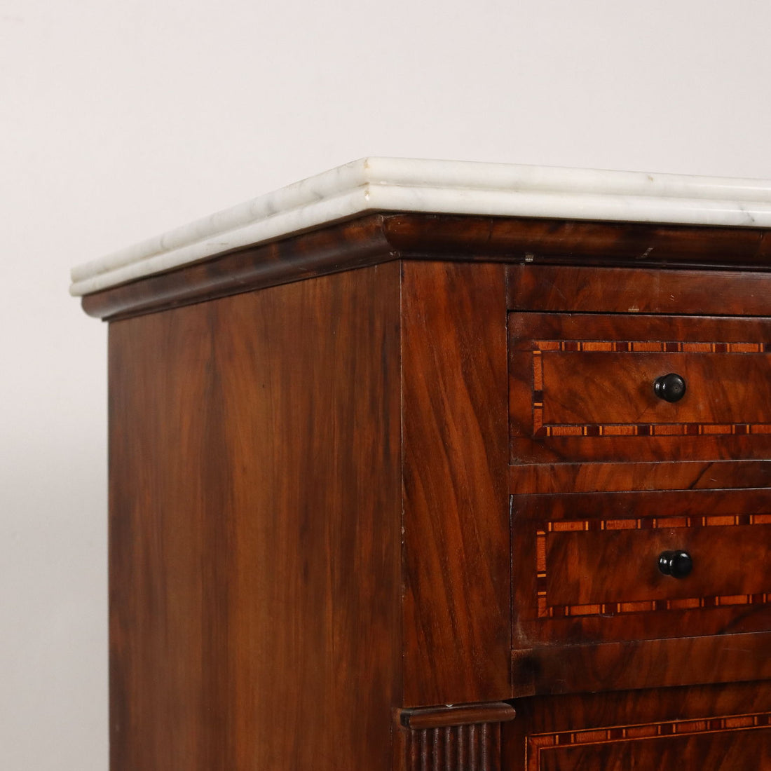  | Antiques  Chest of Drawers & Commodes